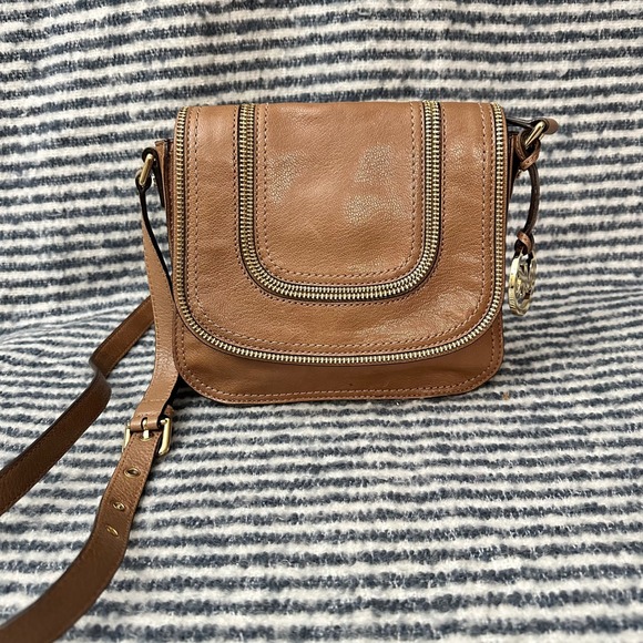 Michael Kors Brown Leather Saddle Crossbody Bag With‎ Zipper Accent Small - Picture 1 of 10